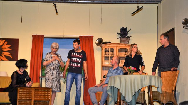 Toneelvoorstelling Als er maar muziek in zit (zaterdag  2 november 2019)